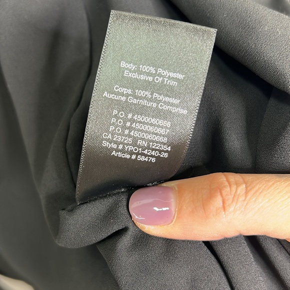 Aritzia Babaton long sleeve flowy padded shoulder pocketed trench coat jacket - Picture 8 of 14